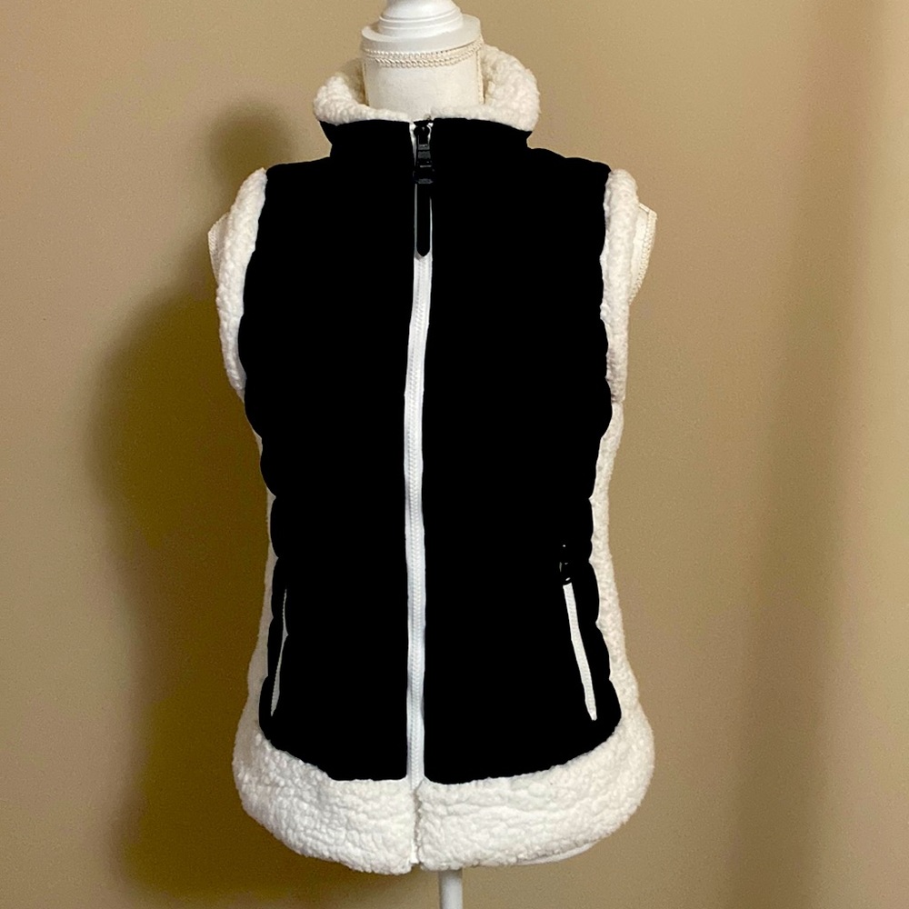 Calvin Klein performance vest